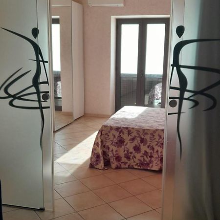 Anna'S Apartment - Milazzo Zewnętrze zdjęcie